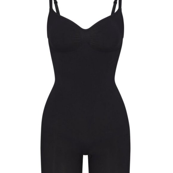 Skims Seamless Sculpt Mid Thigh Bodysuit - Picture 2 of 5